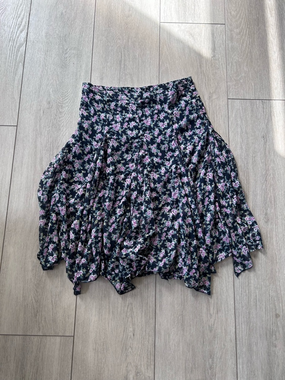 POL Black Pink Floral Ruffle Hem Midi Skirt Boho Cottagecore Flowy Fairy Zip
